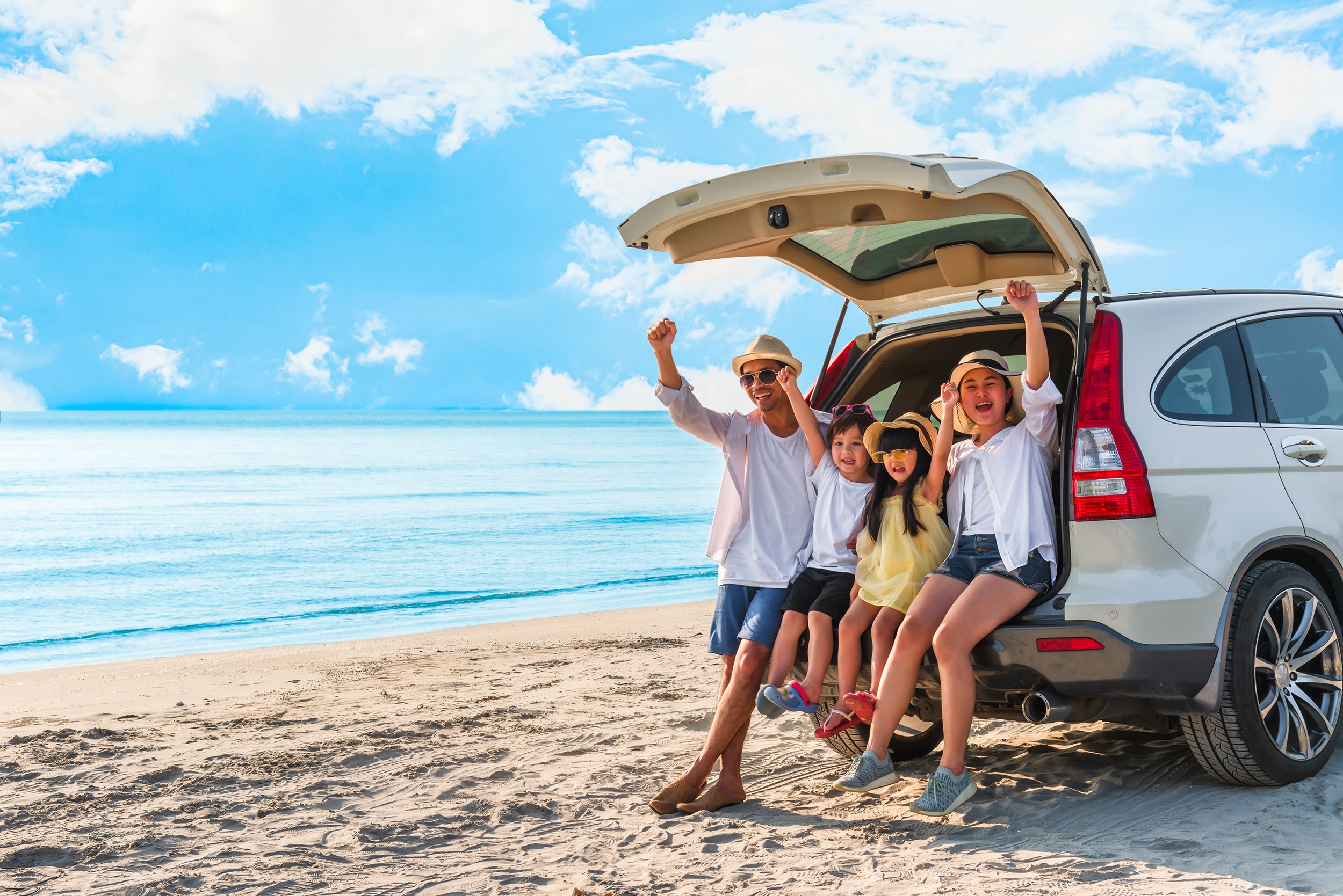 Rent-A-Car-for-Family-Road-Trip